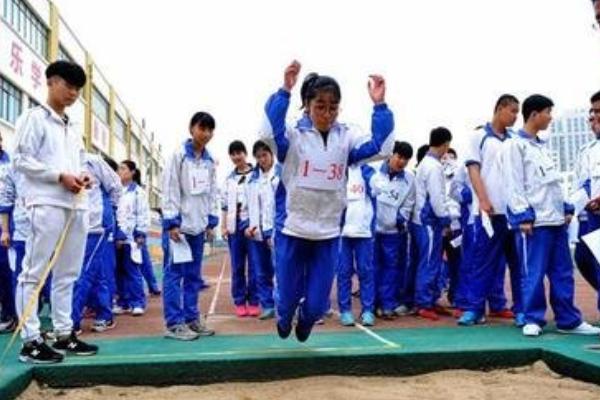 “学啥不考啥”将成为历史?2022中考题型将有调整,中等生有福了 “学啥不考啥”将成为历史?2022中考题型将有调整,中等生有福了