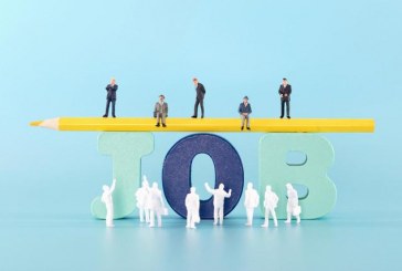2022届高校毕业生人数首破千万_有人直呼就业难_有人月薪超两万